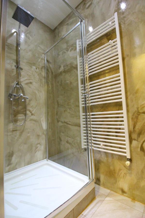 Private Quad Bedroom With Bathroom Rf3 Відень Екстер'єр фото